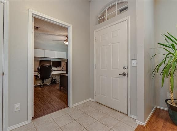 4th image of 2505 The Crossings Dr