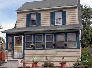 90 Devitt Rd, Rochester, NY 14615