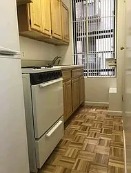 Rented by M.Grossman R.E. Management