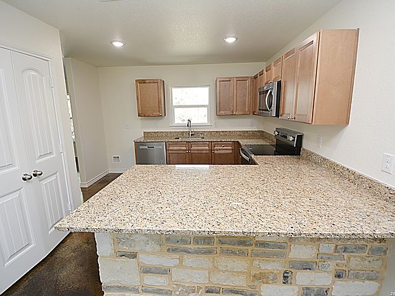 3rd image of 3015 Western Skies