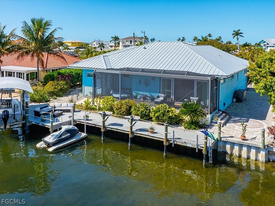 2743 Janet St, Matlacha, FL 33993 | MLS #2026006668 | Zillow