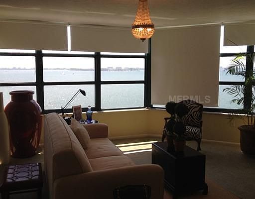4th image of 988 Blvd Of The Arts APT 912