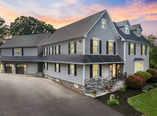 231 Woods Rd, Hillsborough, NJ 08844