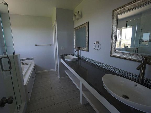 5th image of 2312 Bahia Dr #1YEAR