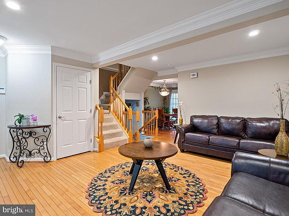4th image of 7037 Sauvage Ln