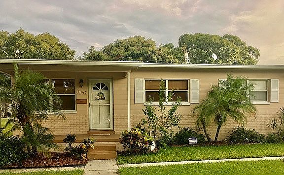 3rd image of 4066 31st Ave N