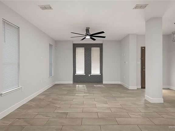 2nd image of 3719 Timberwood Dr