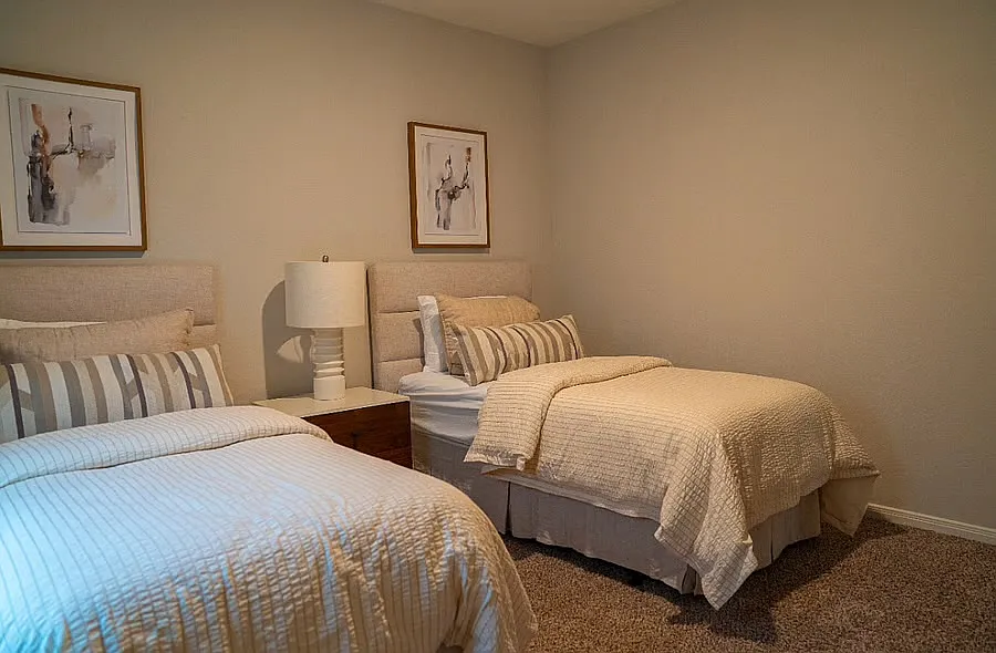 4 bed, 1847 sqft, $3,400 — Photo 2