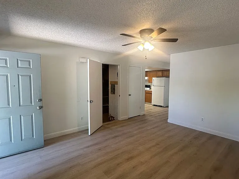 15165 Pratola Ct — Photo 4