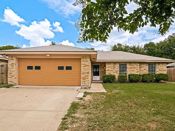 3rd image of 4804 Platte Dr