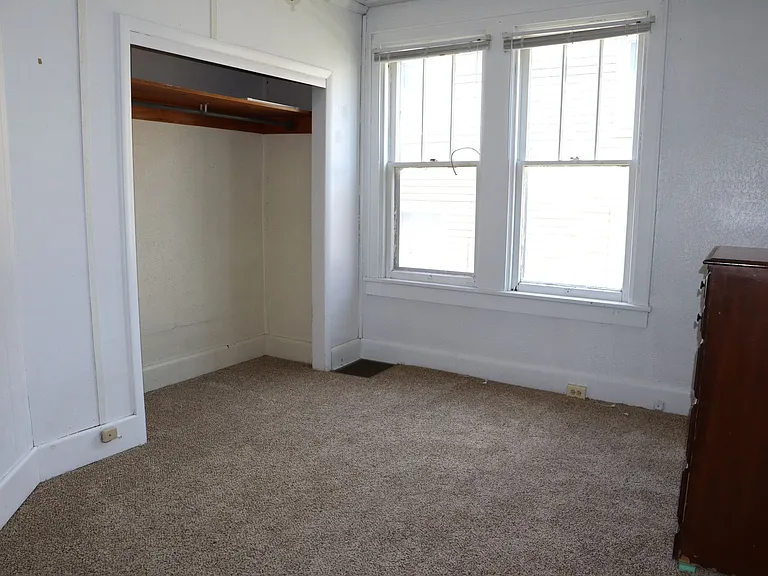 822-1 W Grant St — Photo 7
