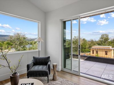 321 E Palapa Ln, Garden City, ID, 83714