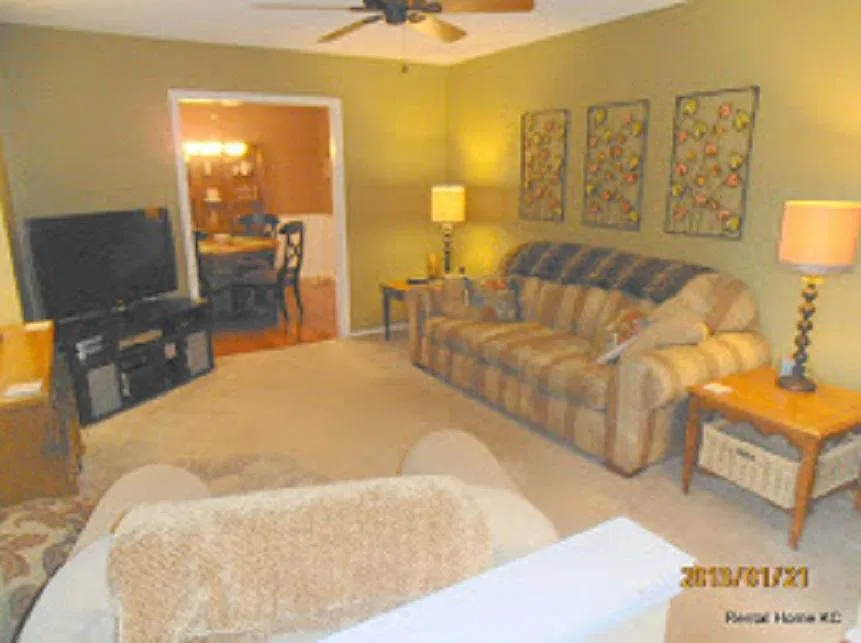 3 bed, 1578 sqft, $2,200 — Photo 3