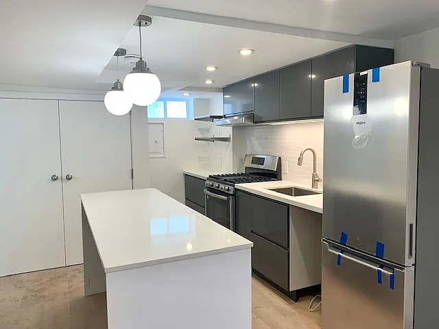 82 Gunn St #2 — Photo 4