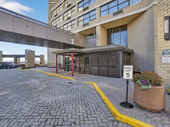 7002 Blvd East image 30 of 35