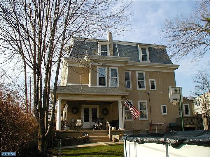 Mar 25 2011