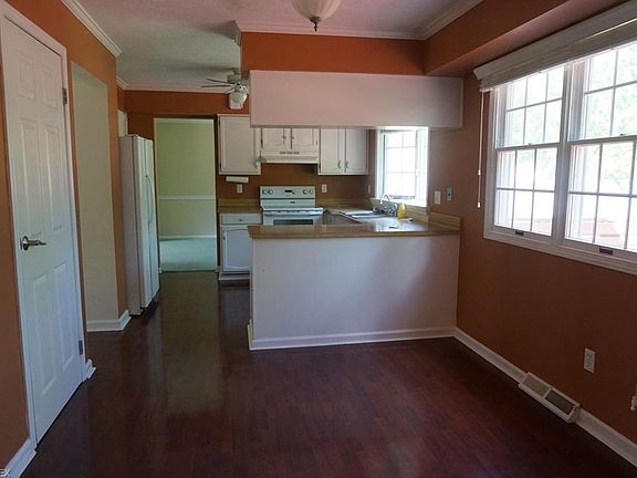 3rd image of 14286 Oakland Park Dr