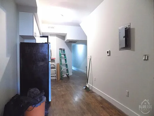 Rented by Blue Egg Realty Corp | media 18