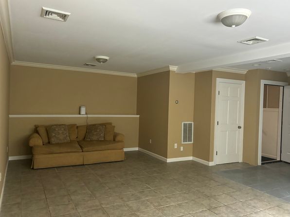 32 Princeton Ave