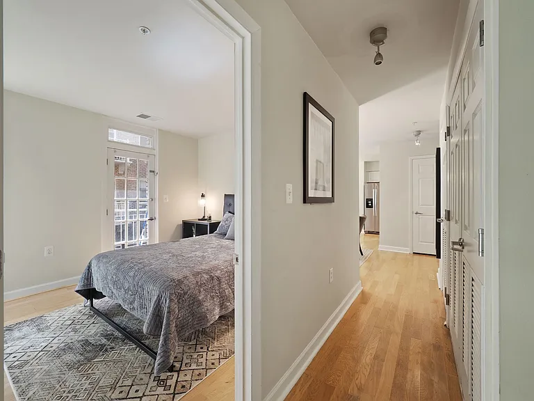 1308 Clifton St NW — Photo 13