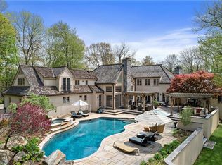 14 Barry Ct, Katonah, NY