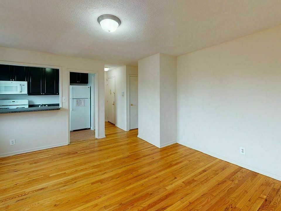 1st image of 20-12 24th St #1A