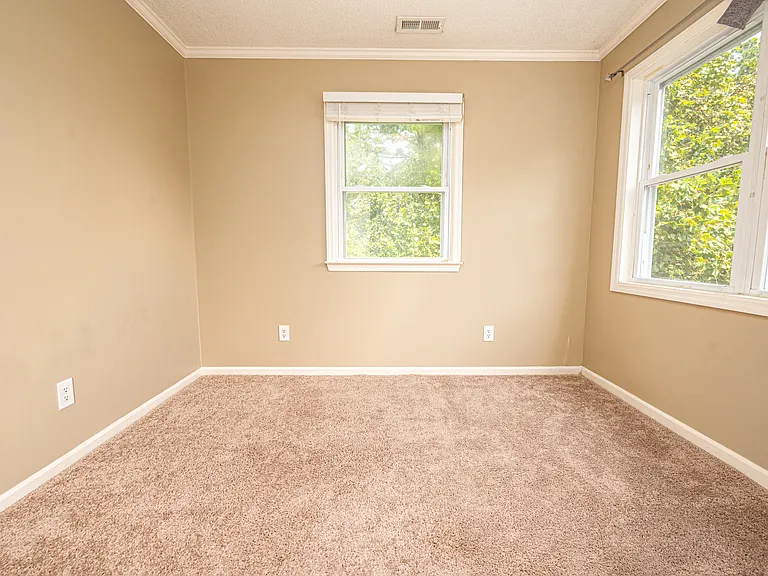 419 Boros Rd — Photo 15