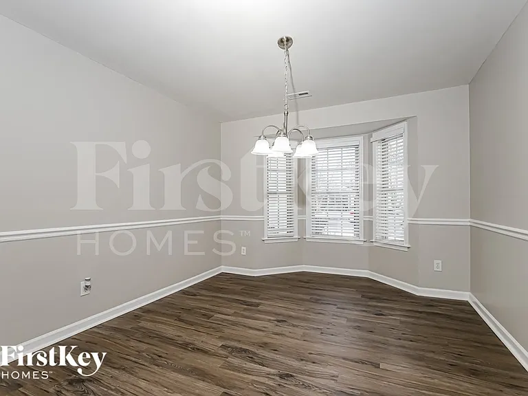 5902 Black Willow Dr — Photo 4
