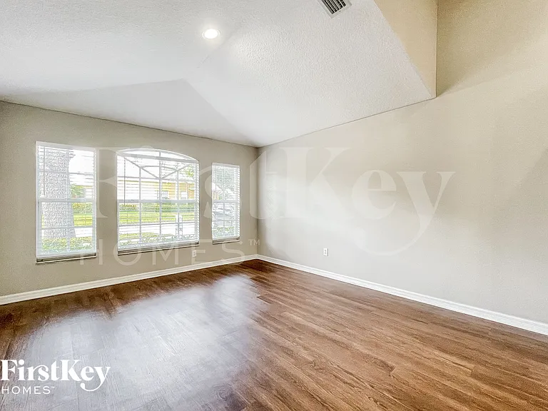 2162 Brandon Park Cir — Photo 3