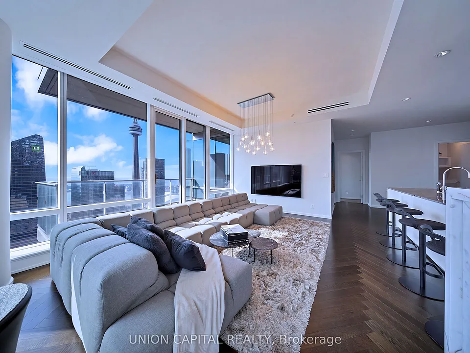 180 University Ave #5508