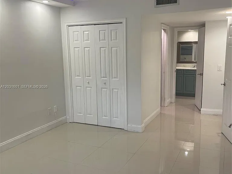 7505 SW 82nd St #212 — Photo 19