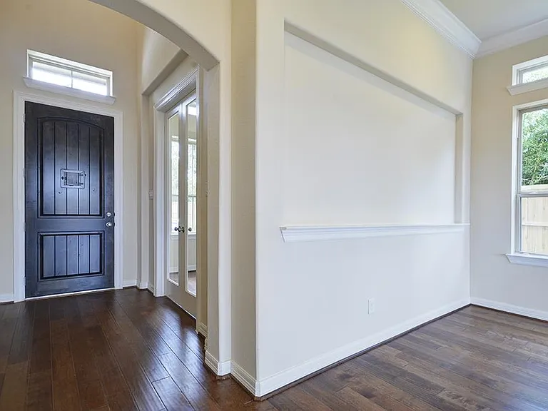 Dartmoor Terrace Dr — Photo 25