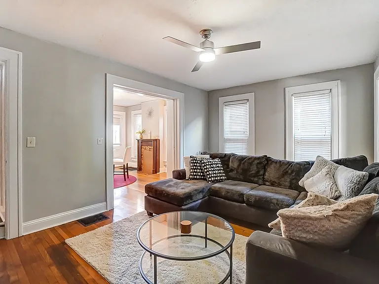 216 Brown St #216 — Photo 7