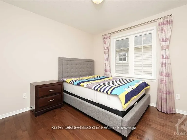 404 Kilmarnock Way — Photo 18