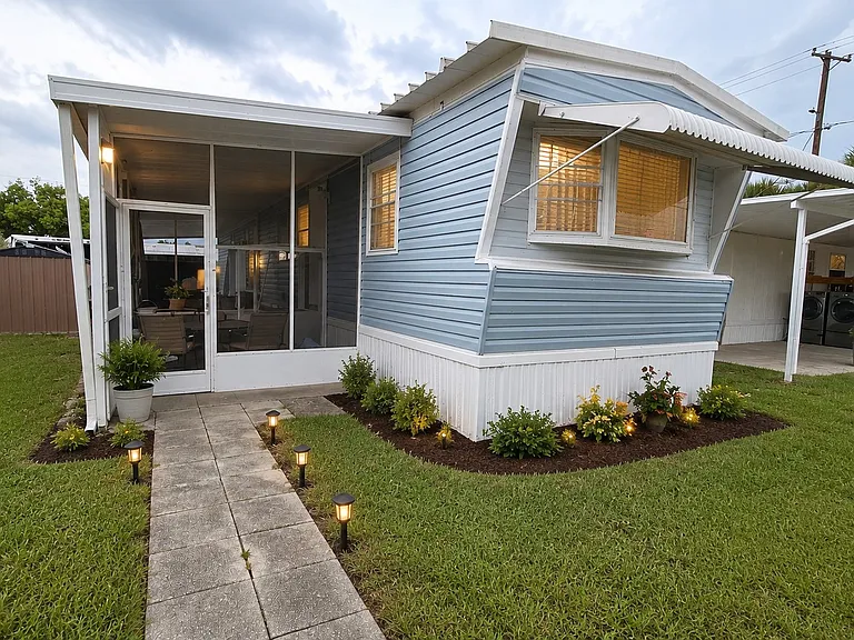 554 Woodpecker Pike — Photo 12