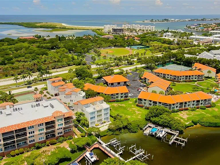1575 Pinellas Bayway Way S #1575 — Photo 10