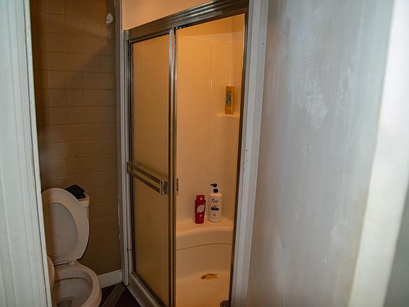 downstairs shower