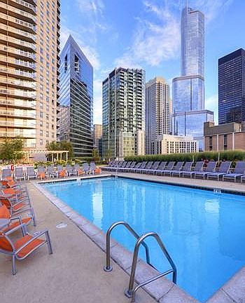 2nd image of 545 N Dearborn Pkwy #3201