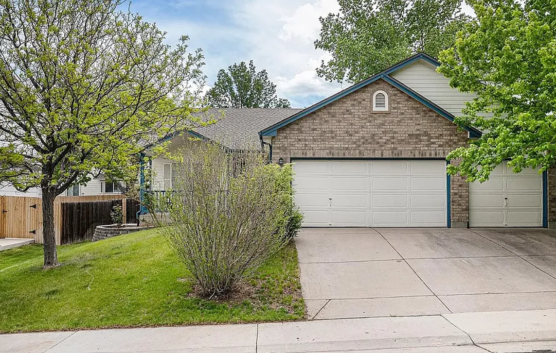 3 bed, 3349 sqft, $3,250 — Photo 1