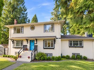 300 E 25th St, North Vancouver, BC V7N 1A3