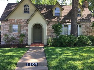 4303 Locke Ave, Fort Worth, TX 76107