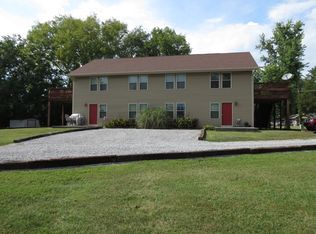 415 Henderson Chapel Rd APT 4, Pigeon Forge, TN 37863