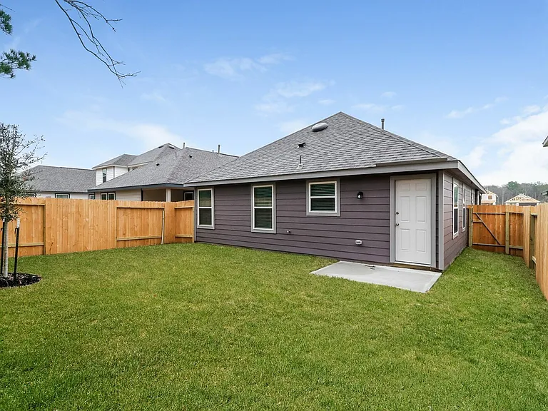 2732 Atlas Dr — Photo 5