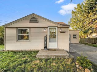 17325 Doris Ave, Fraser, MI 48026