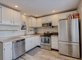 N6959 Rock Lake Rd #APT, Lake Mills, WI 53551