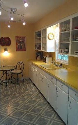 2nd image of 1763 City Heights Drive