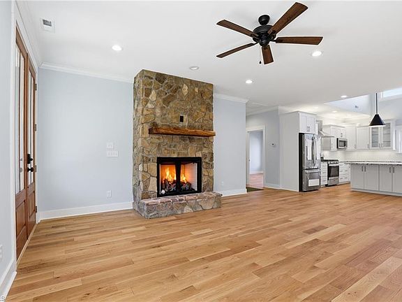 5th image of 1134 Godbey Rd