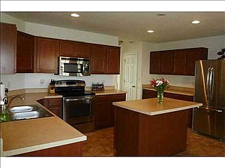 5th image of 10202 Broadmeadow Dr