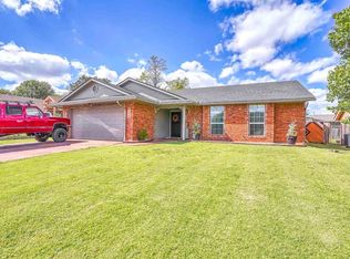 125 SE Churchill Way, Lawton, OK 73501