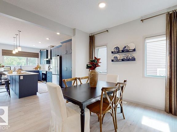 2nd image of 137 Ficus Way